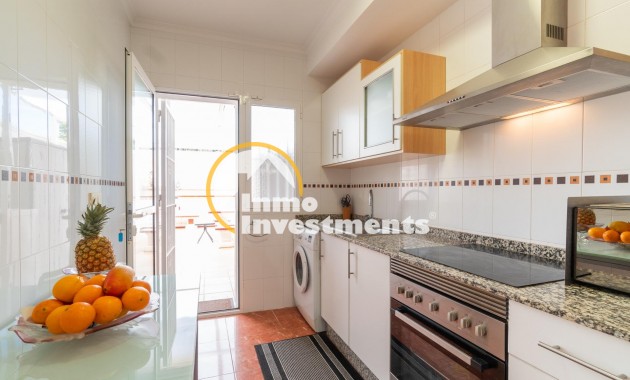 Resale - Villa - Orihuela Costa - Villamartin