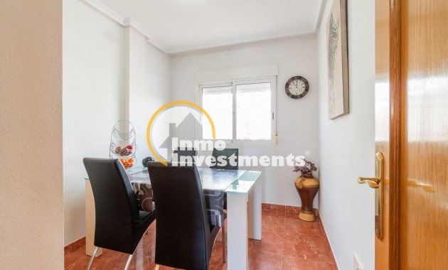 Resale - Villa - Orihuela Costa - Villamartin