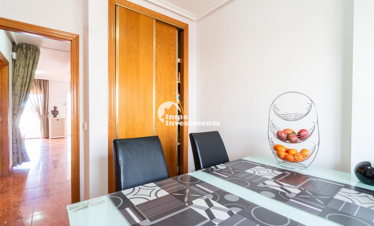 Resale - Villa - Orihuela Costa - Villamartin