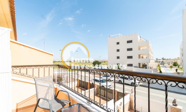 Resale - Villa - Orihuela Costa - Villamartin