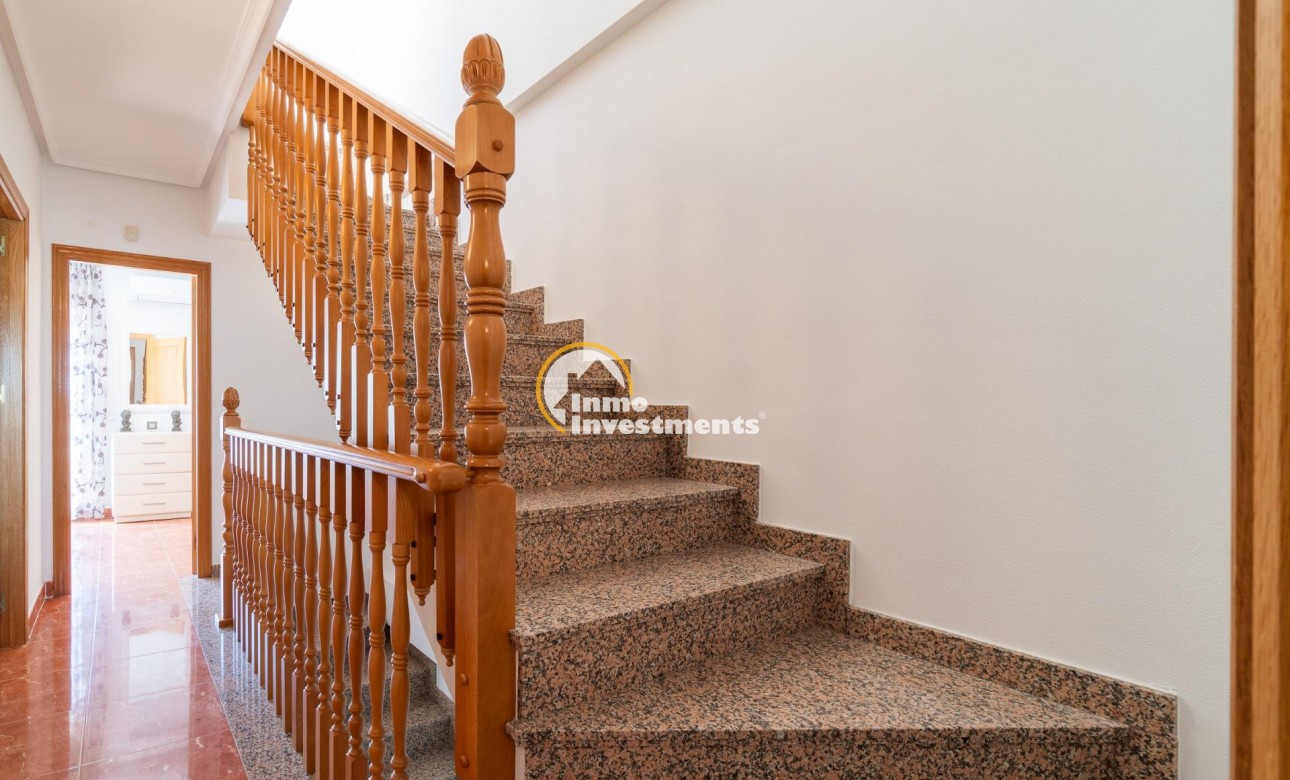 Resale - Villa - Orihuela Costa - Villamartin