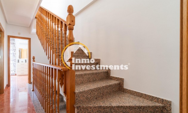 Resale - Villa - Orihuela Costa - Villamartin