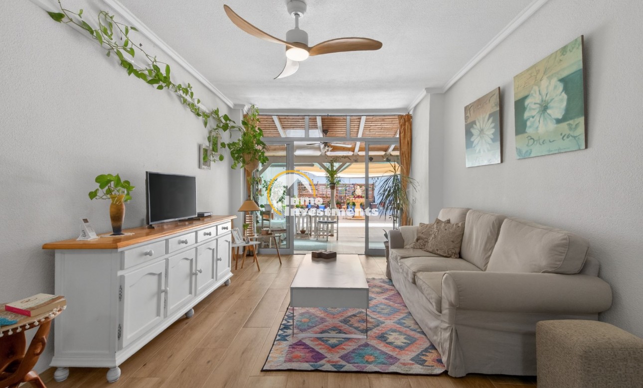 Resale - Apartment - Torrevieja