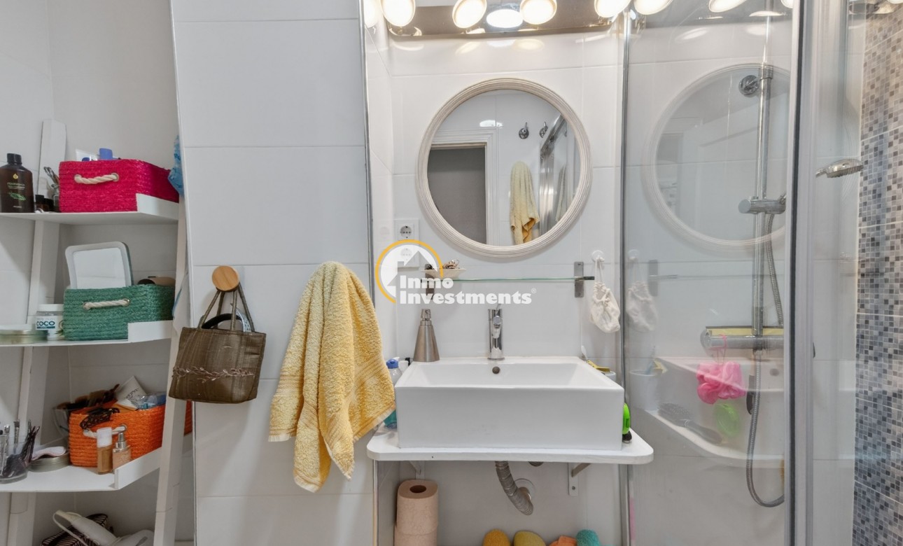 Resale - Apartment - Torrevieja