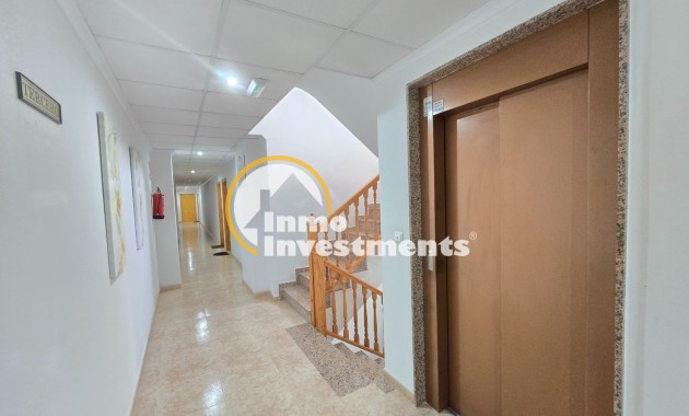 Bestaande bouw - Apartment / Flat * - Los Montesinos *