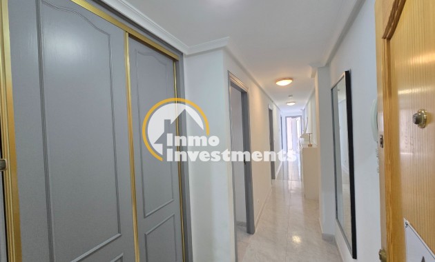 Bestaande bouw - Apartment / Flat * - Los Montesinos *