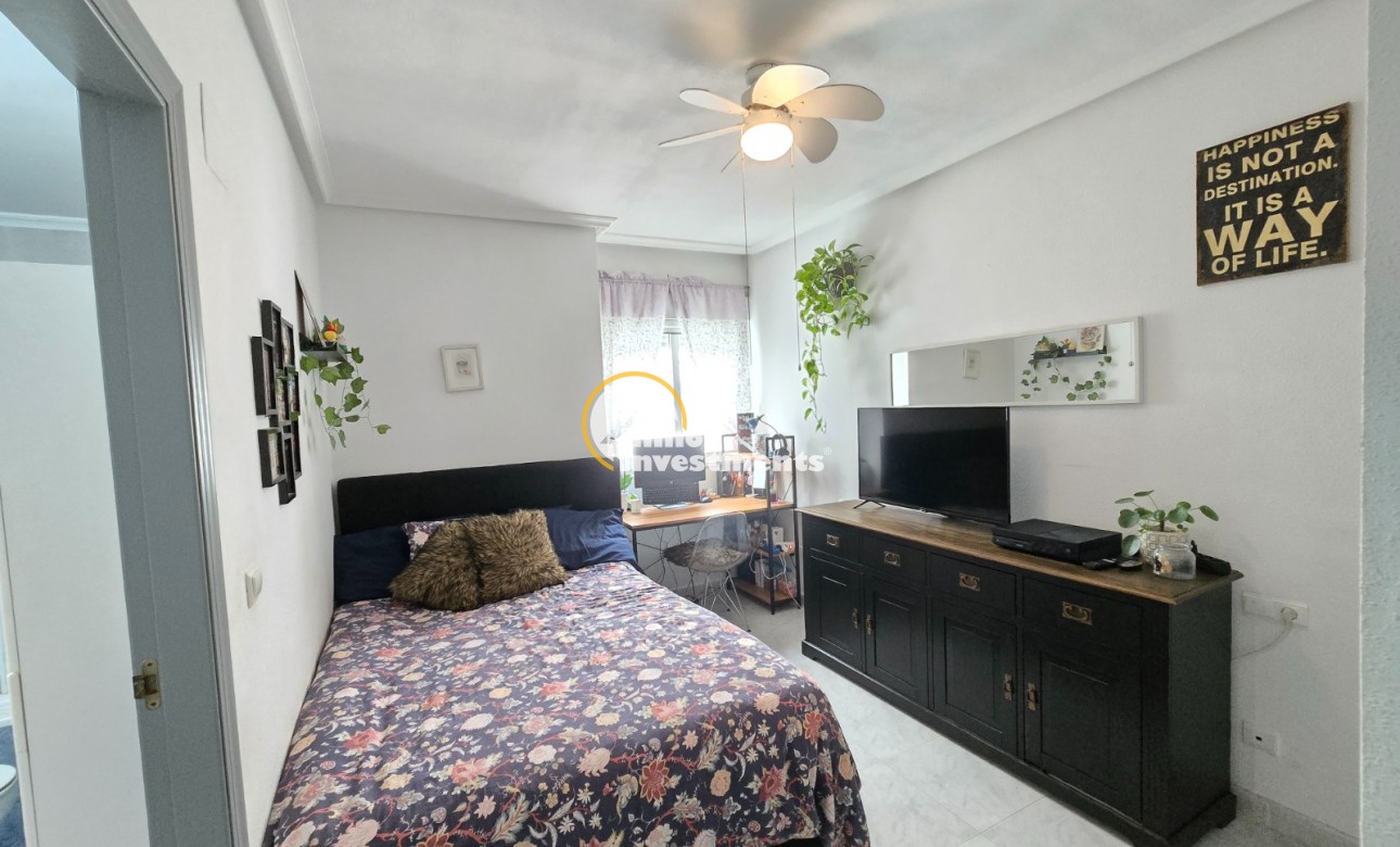 Bestaande bouw - Apartment / Flat * - Los Montesinos *