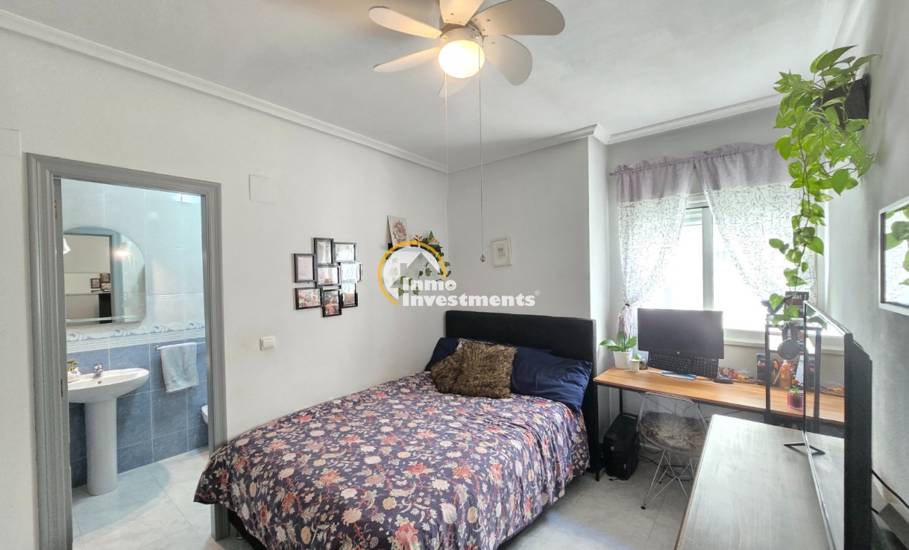 Bestaande bouw - Apartment / Flat * - Los Montesinos *