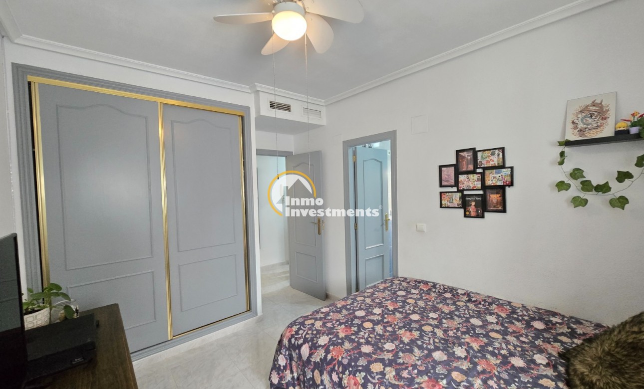 Bestaande bouw - Apartment / Flat * - Los Montesinos *