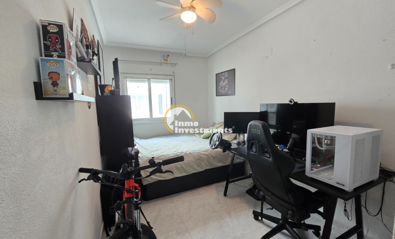 Bestaande bouw - Apartment / Flat * - Los Montesinos *