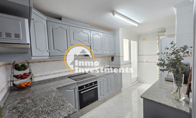 Bestaande bouw - Apartment / Flat * - Los Montesinos *