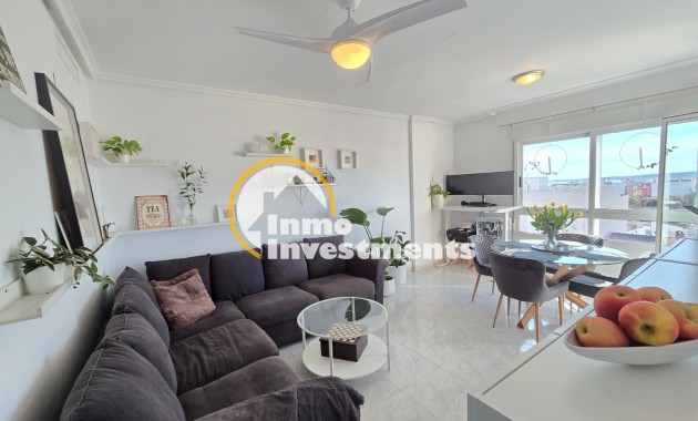 Bestaande bouw - Apartment / Flat * - Los Montesinos *