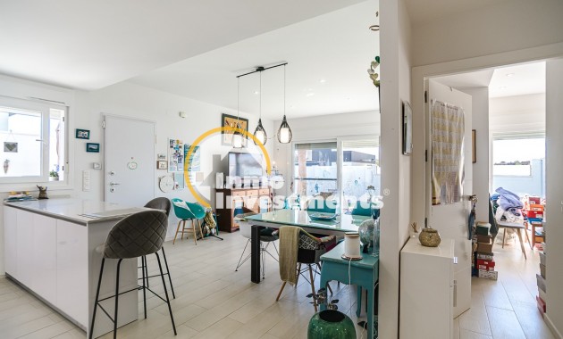 Resale - Villa - Pilar de la Horadada - PILAR DE LA HORADADA