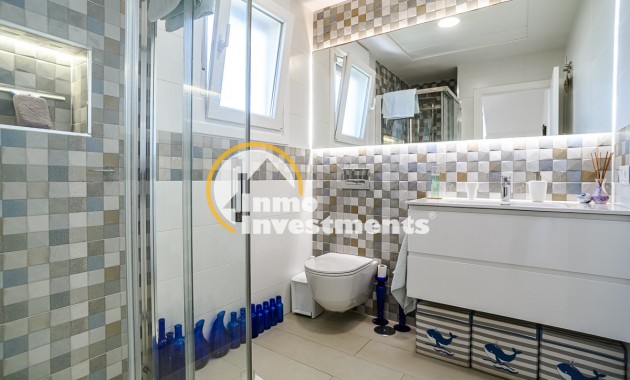 Resale - Villa - Pilar de la Horadada - PILAR DE LA HORADADA