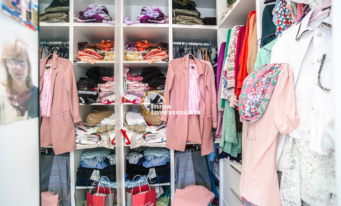 Resale - Villa - Pilar de la Horadada - PILAR DE LA HORADADA