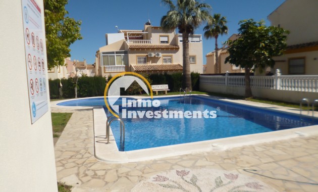 Resale - Semi detached villa - Playa Flamenca