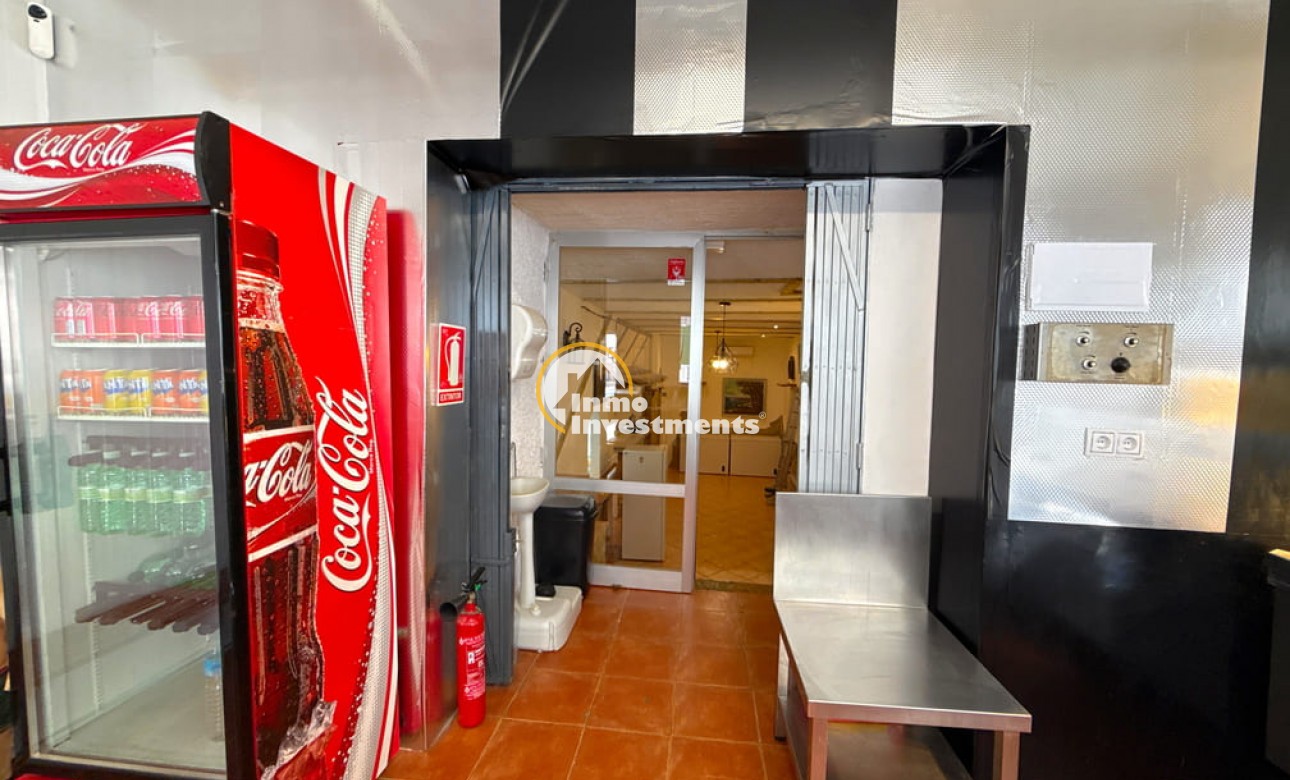 Resale - trespaso - Mil Palmeras