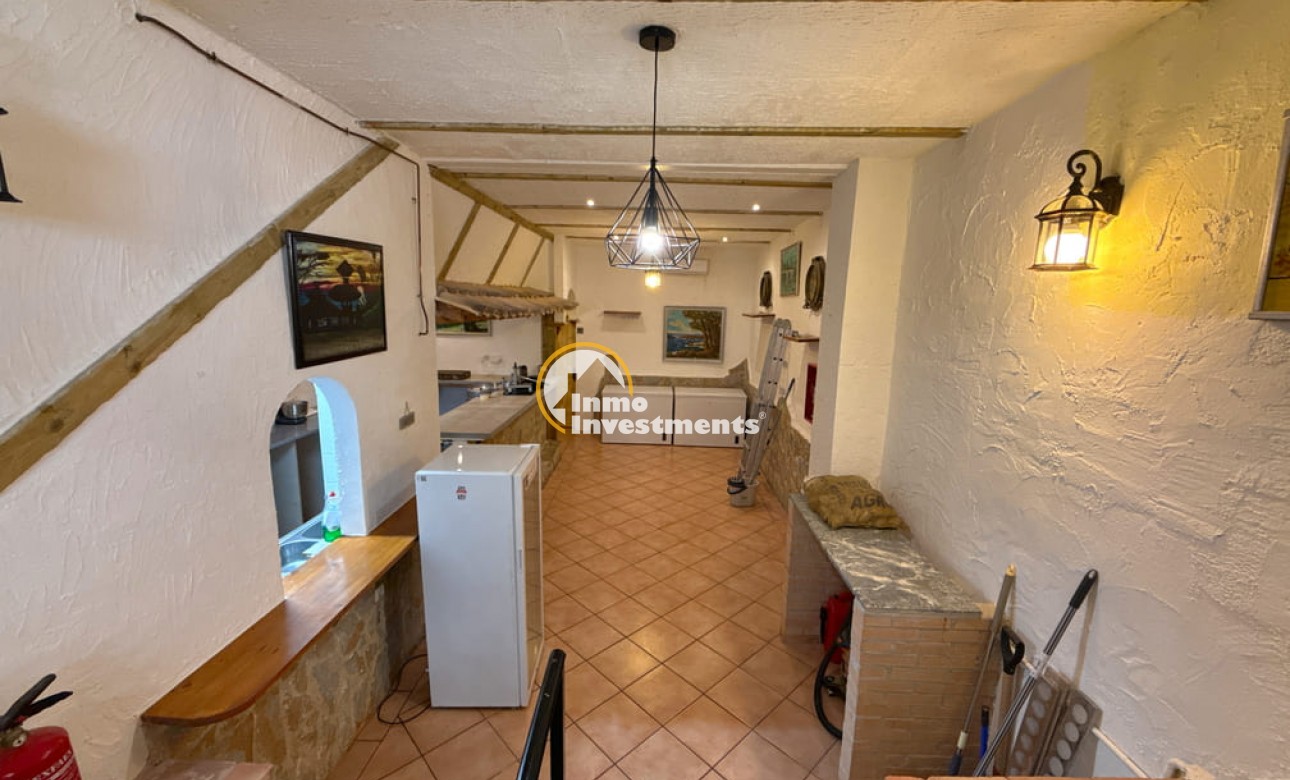 Resale - trespaso - Mil Palmeras