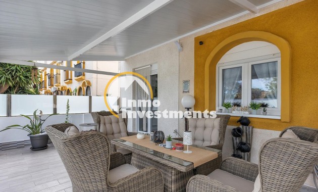 Reventa - Chalet independiente - Guardamar del Segura - Urbanizaciones