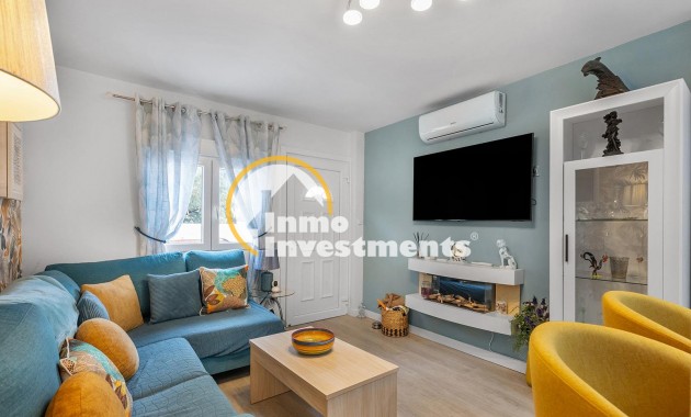 Reventa - Chalet independiente - Guardamar del Segura - Urbanizaciones