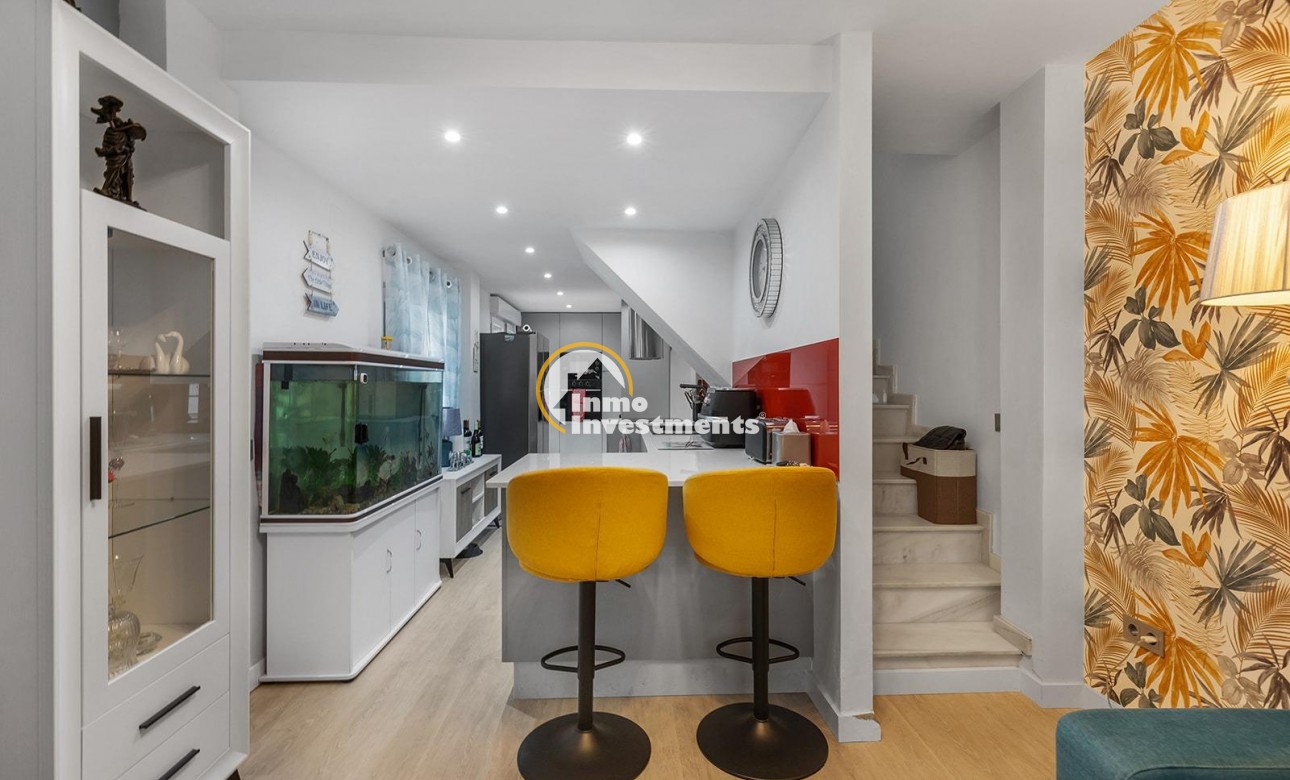 Reventa - Chalet independiente - Guardamar del Segura - Urbanizaciones