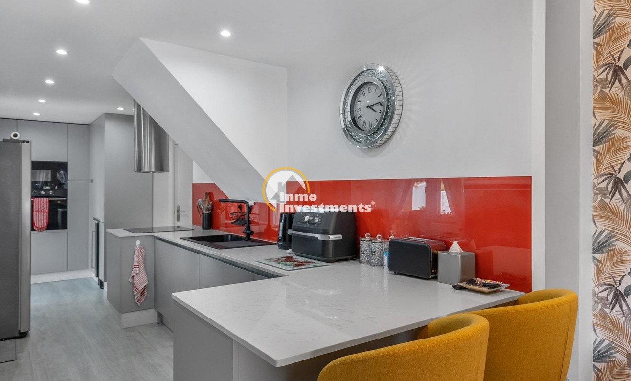 Reventa - Chalet independiente - Guardamar del Segura - Urbanizaciones