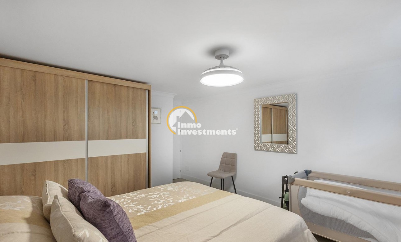 Reventa - Chalet independiente - Guardamar del Segura - Urbanizaciones