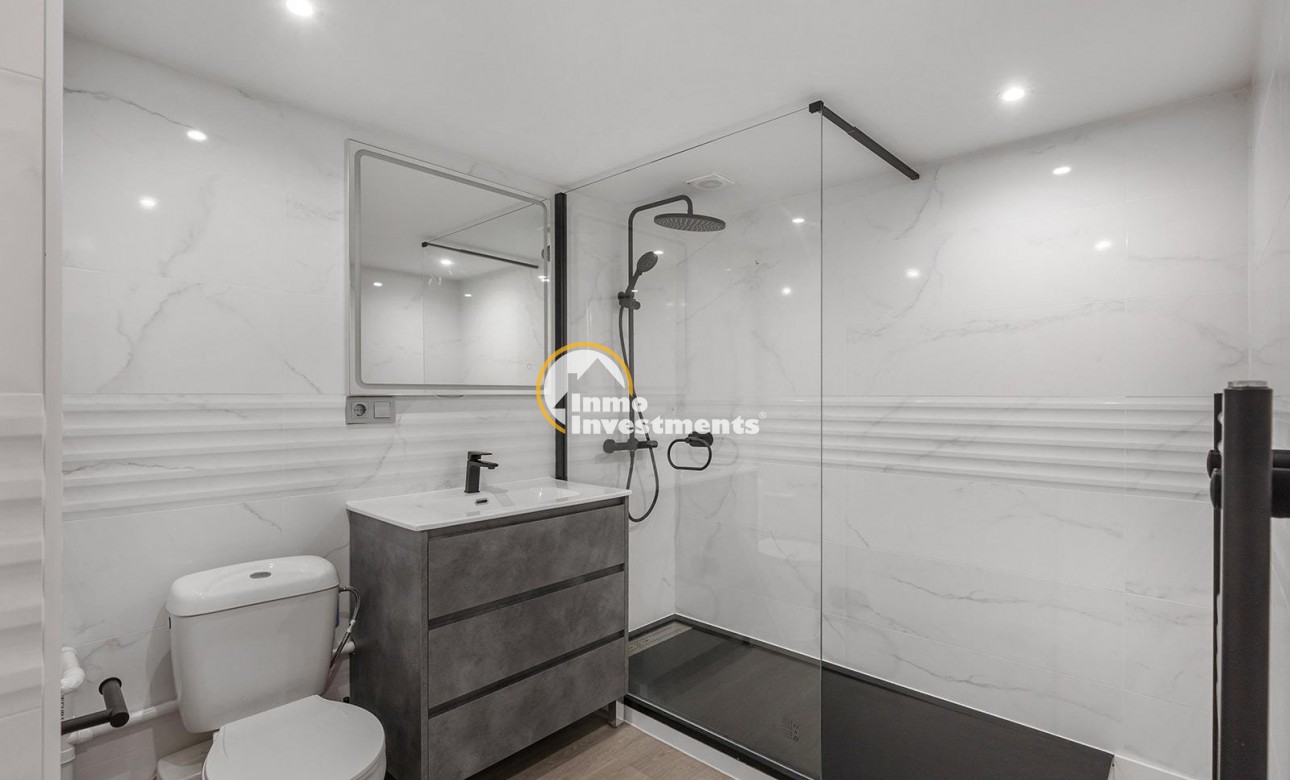 Reventa - Chalet independiente - Guardamar del Segura - Urbanizaciones