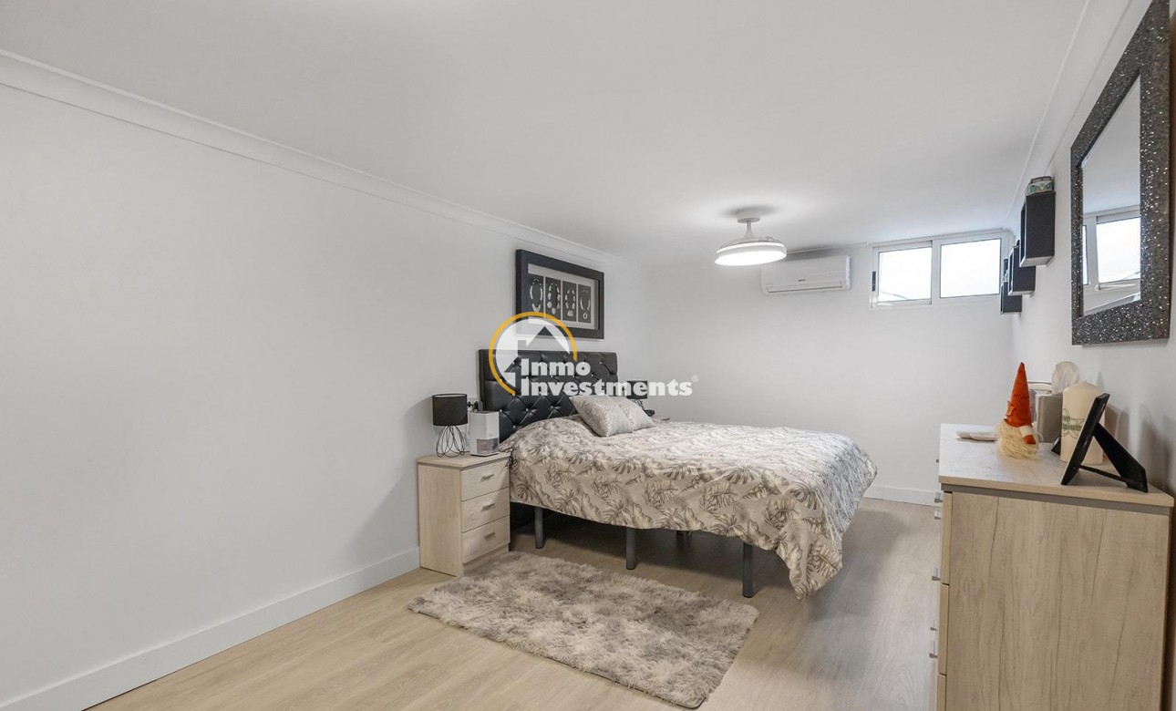 Reventa - Chalet independiente - Guardamar del Segura - Urbanizaciones