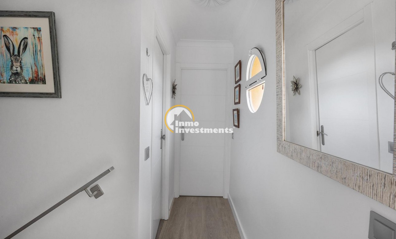 Reventa - Chalet independiente - Guardamar del Segura - Urbanizaciones