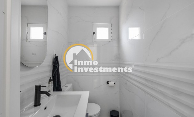 Reventa - Chalet independiente - Guardamar del Segura - Urbanizaciones