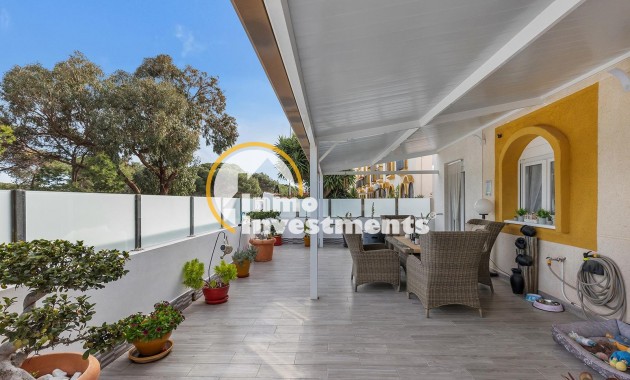 Reventa - Chalet independiente - Guardamar del Segura - Urbanizaciones