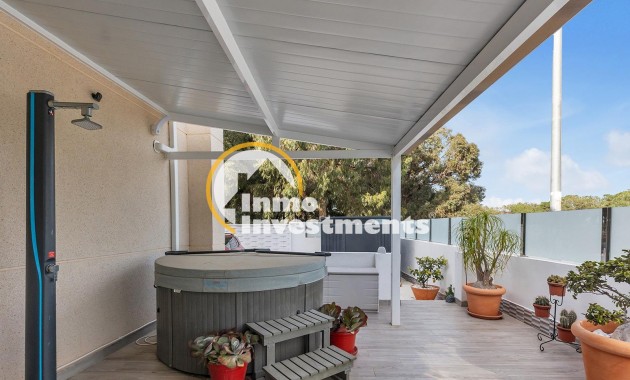 Reventa - Chalet independiente - Guardamar del Segura - Urbanizaciones