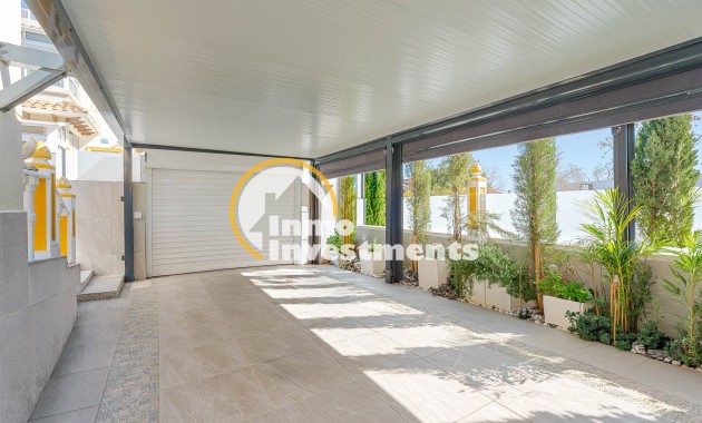 Resale - Town house - Punta Prima