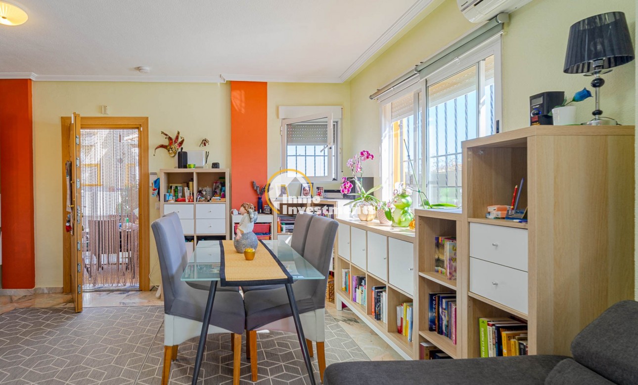 Resale - Town house - Punta Prima