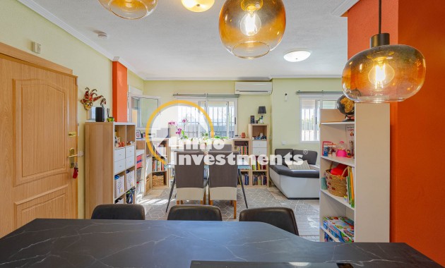 Resale - Town house - Punta Prima