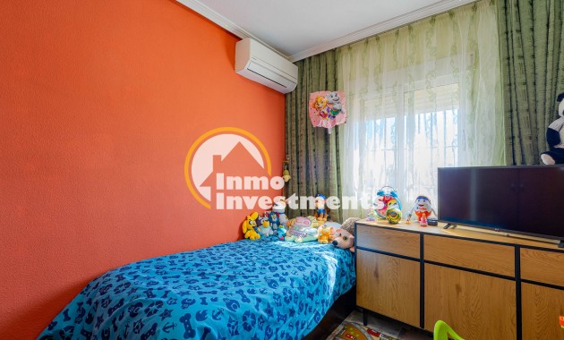 Resale - Town house - Punta Prima