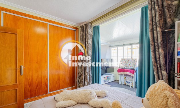 Resale - Town house - Punta Prima