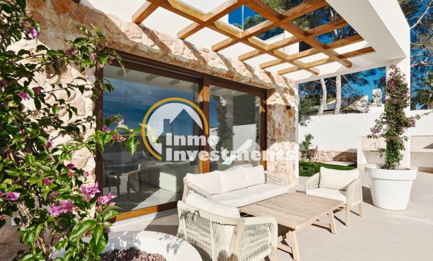 Resale - Villa - Orihuela Costa - Lomas de Don Juan