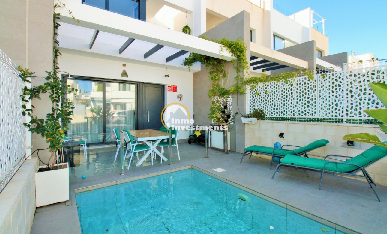 Resale - Town house - Villamartin