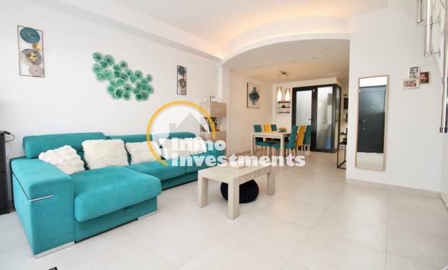 Resale - Town house - Villamartin