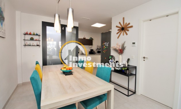 Resale - Town house - Villamartin