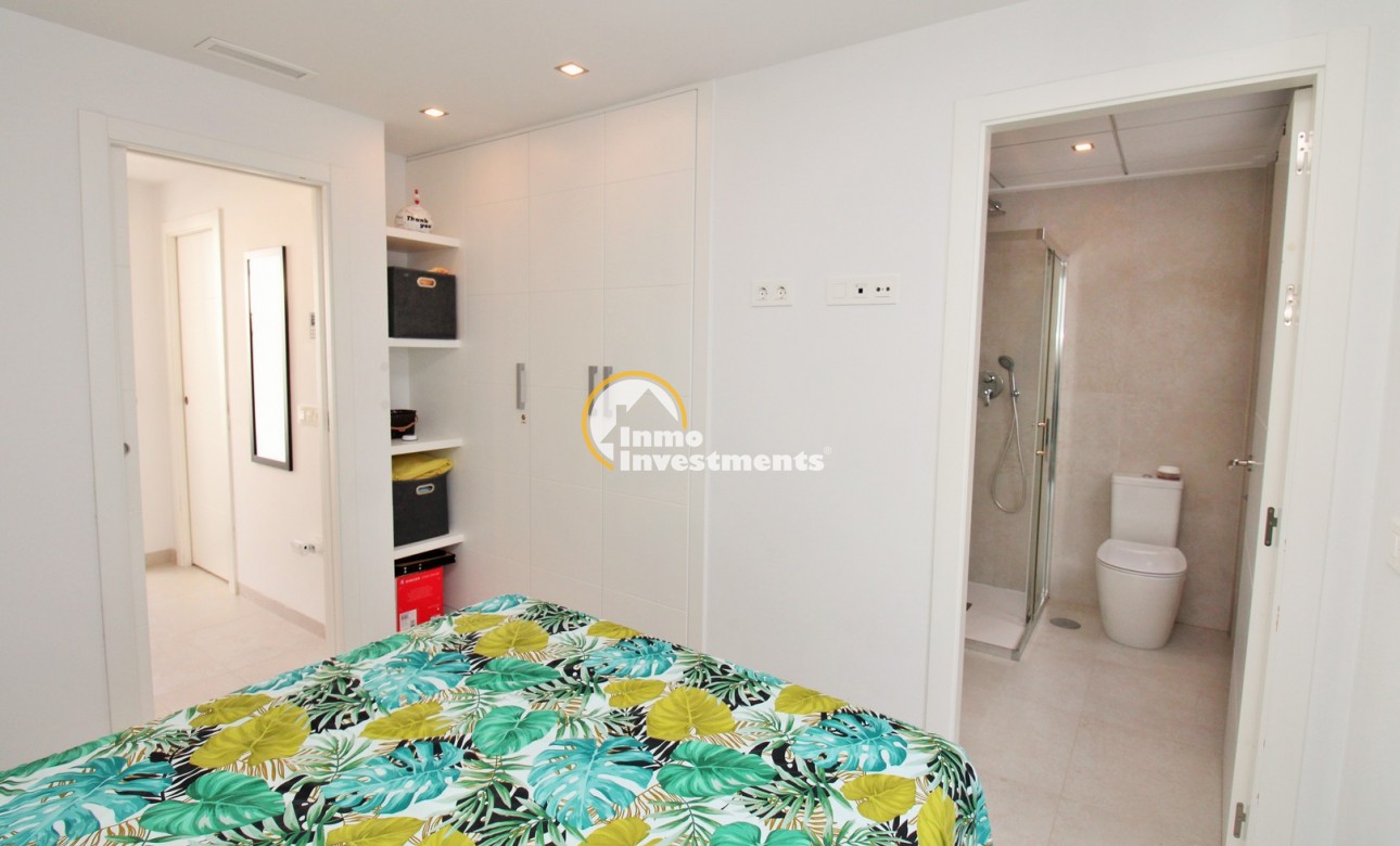 Resale - Town house - Villamartin