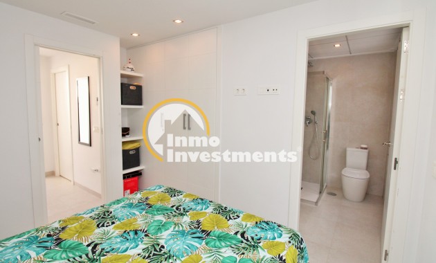Resale - Town house - Villamartin