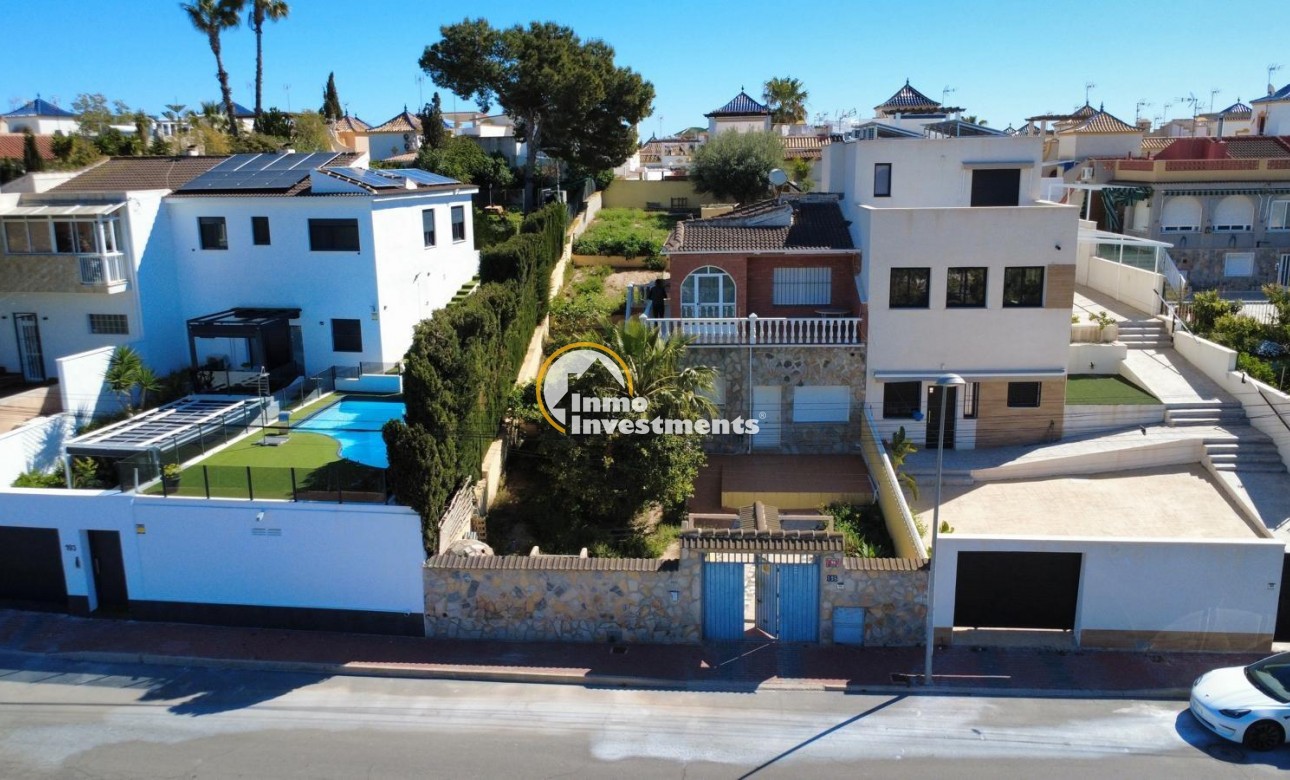 Reventa - Chalet independiente - Los Balcones
