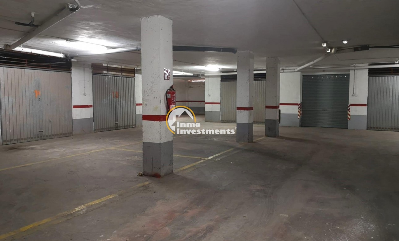 Reventa - Garaje - Torrevieja - Playa de Los Locos