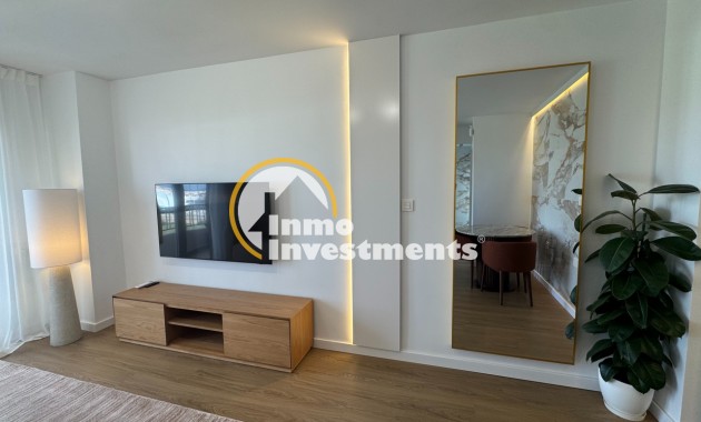 Resale - Apartment - Torrevieja - Punta Prima