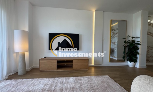 Resale - Apartment - Torrevieja - Punta Prima