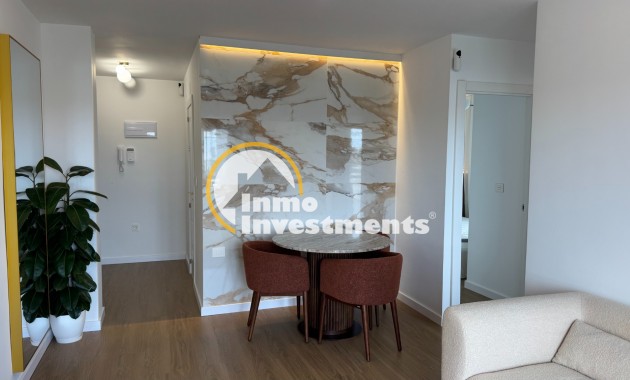 Resale - Apartment - Torrevieja - Punta Prima