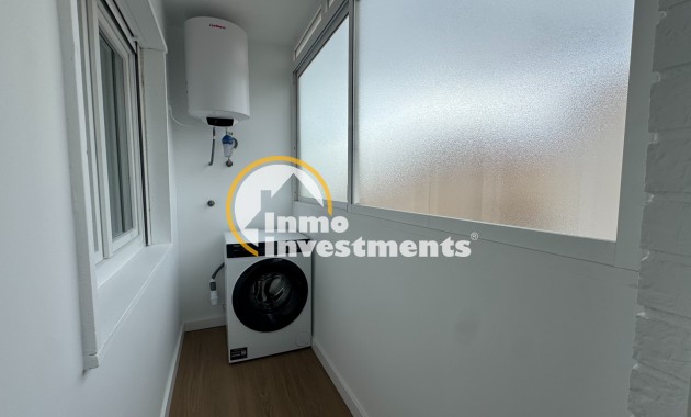 Resale - Apartment - Torrevieja - Punta Prima